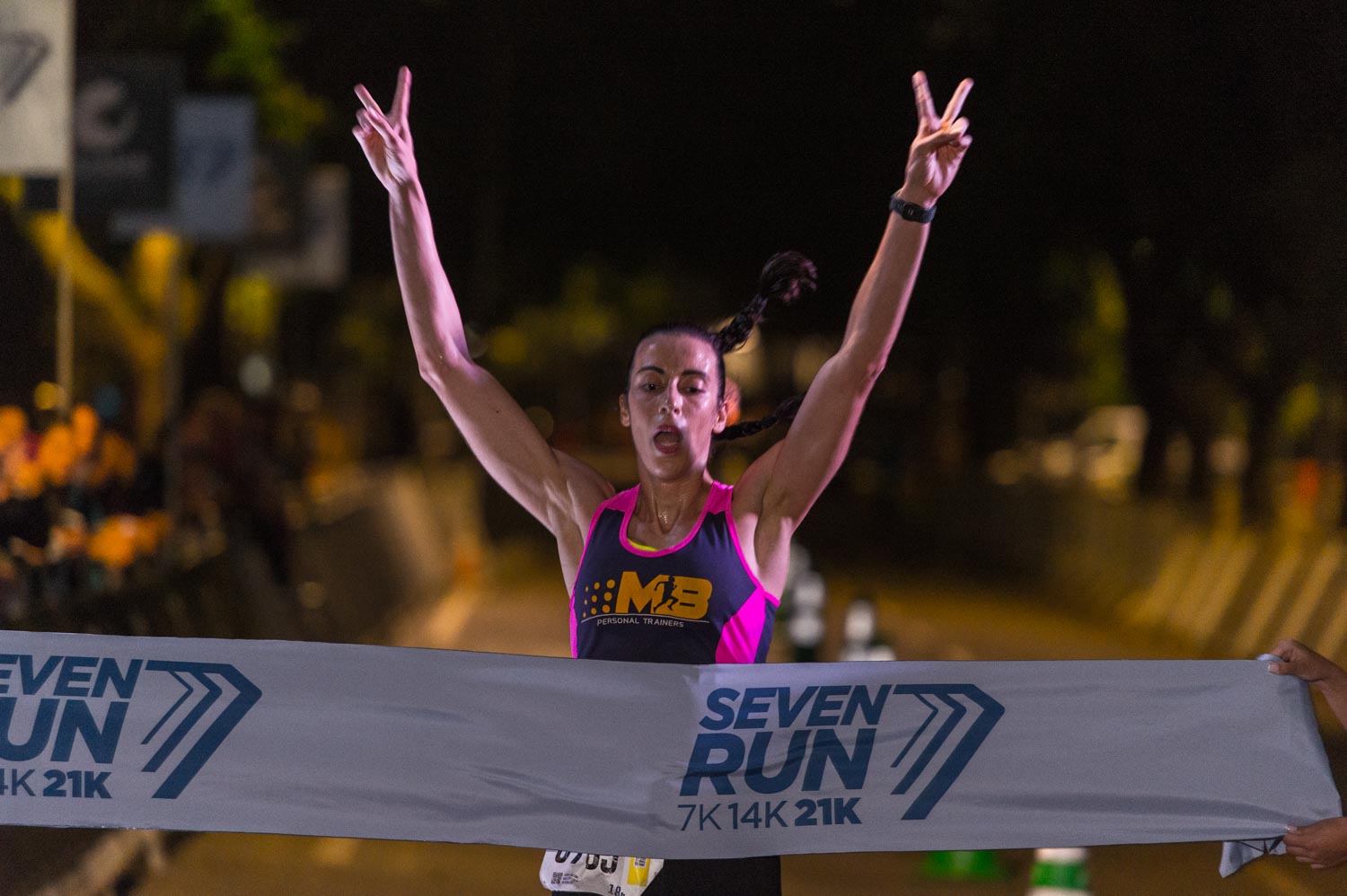Seven Run reúne cerca de 4 mil corredores na USP