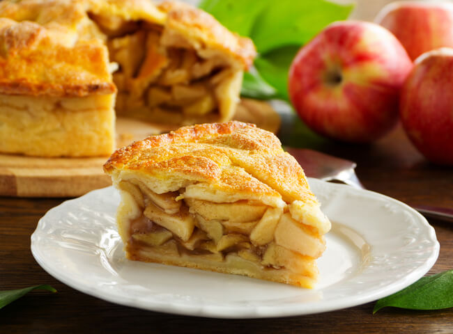 Torta integral de maçã com linhaça